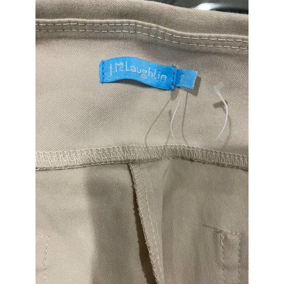 J. McLaughlins Short Size 2 - Picture 5 of 5